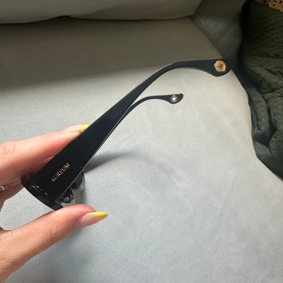 Aureum Collective Saint Germain Black Sunglasses - Picture 3 of 8